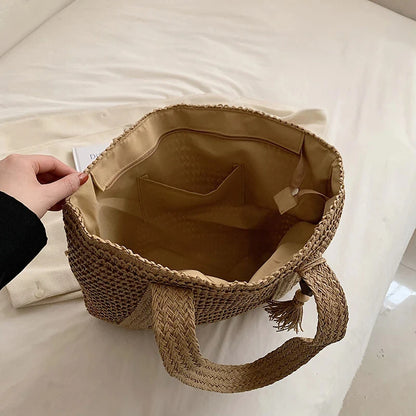 Large Capacity Tassel Straw Handbag